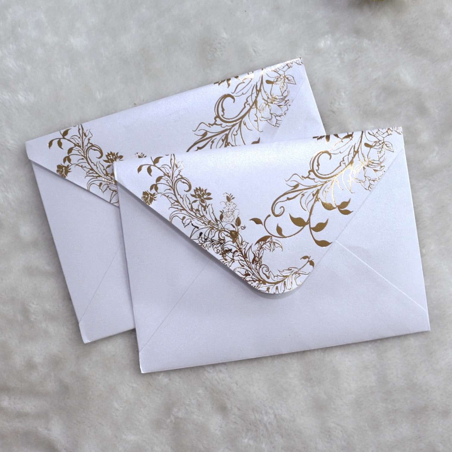 Foiling Invitation Card White Gate Fold Vellum Paper Cover Customized
